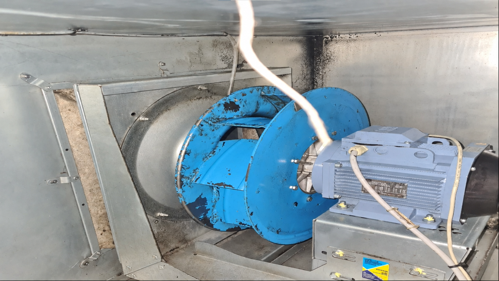 Nettoyage d'une turbine de centrale de traitement d'air